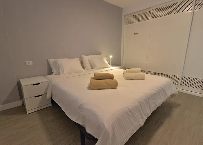 Apartment Large Modern With Terrace & Heated Pool Arona (Tenerife)